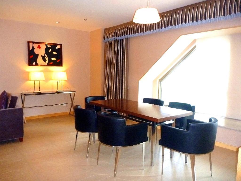 Shenzhen The Bauhinia Hotel, Mix City Shopping Center Kamer foto